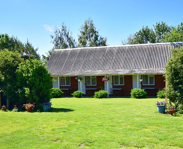 Private sector Sonyachne podvir'ya village Svitiaz