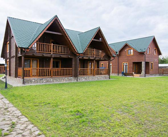 Guest houses Mizh dvokh ozer vil. Pulmo (lake Svitiaz)