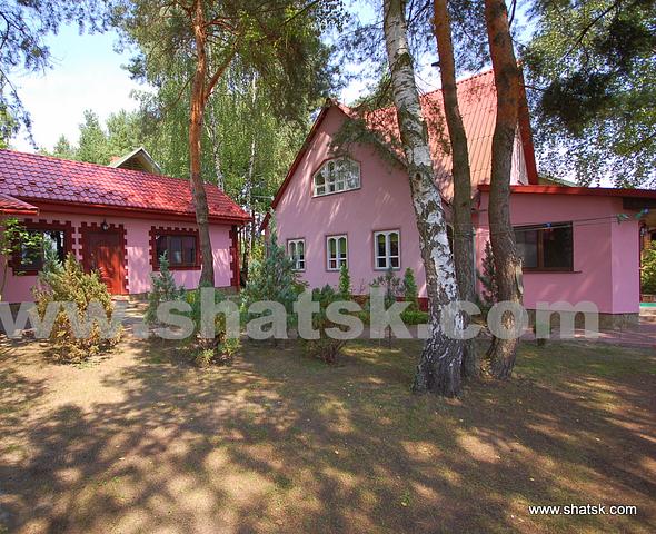 Cottages Rose vil. Melnyky (lake Pіsochne)