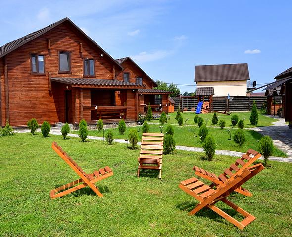 Guest houses Pine cottages village Svitiaz