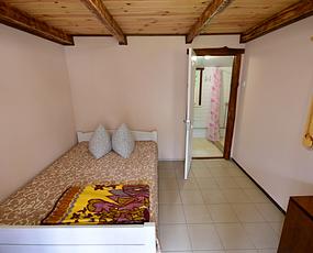 galery item