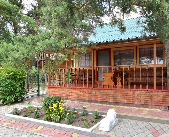 Cottages Shale "In Sophia" Hryada (lake. Svitiaz)