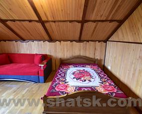 galery item