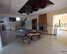galery item