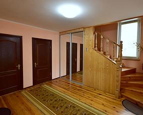 galery item