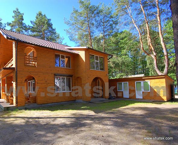 Resorts HryadoKhata Hryada (lake. Svitiaz)