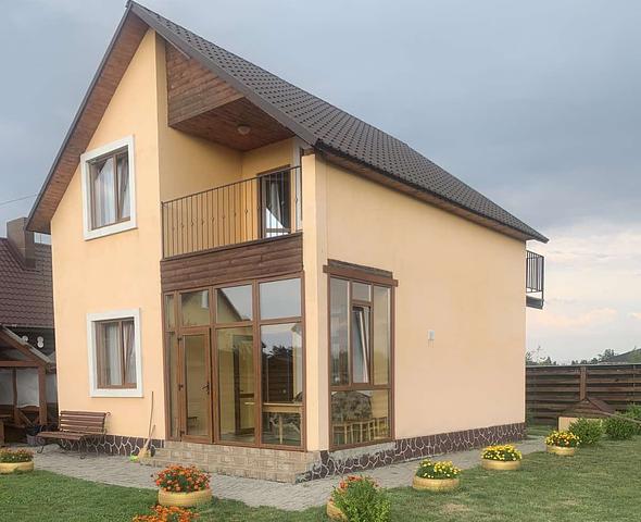 Cottages Pavlivsky Court village Svitiaz