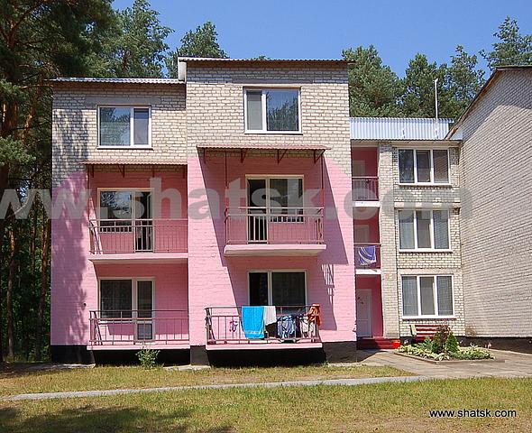 Resorts Azaliya ur Gushovo - Chalet (lake Svіtyaz)